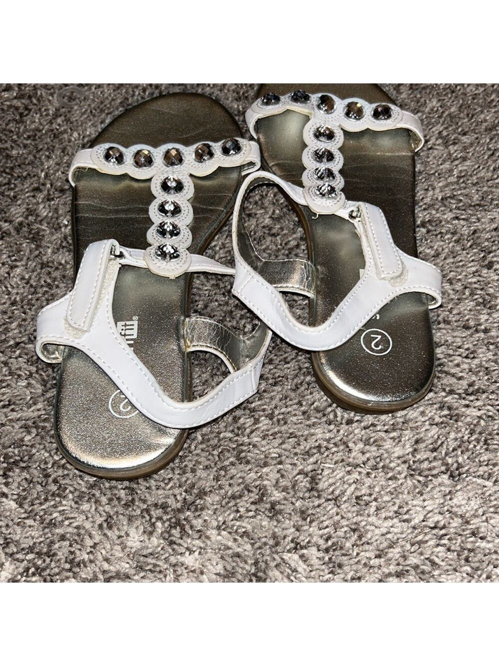 SMART fit Silver Gem Sandals Size 2 - Picture 4 of 4